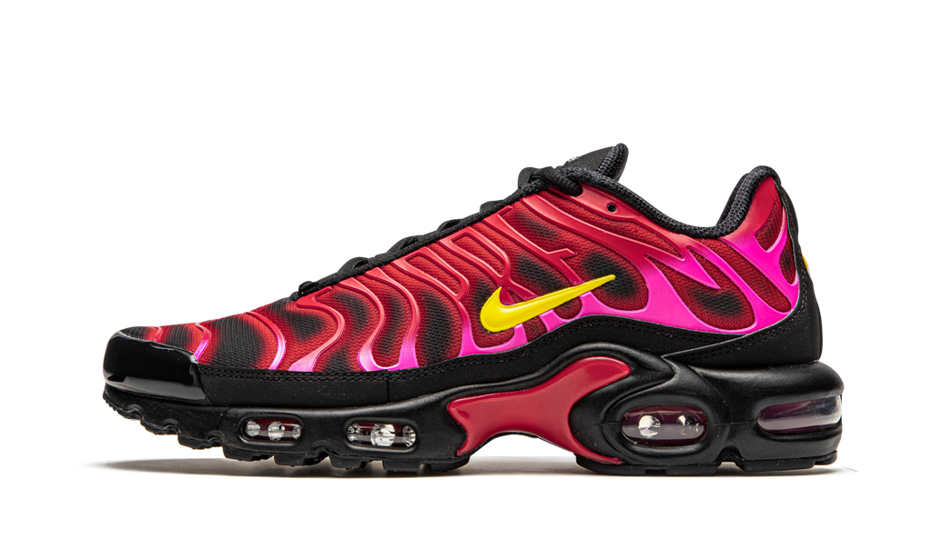 Air Max Plus TN x Supreme University Red
