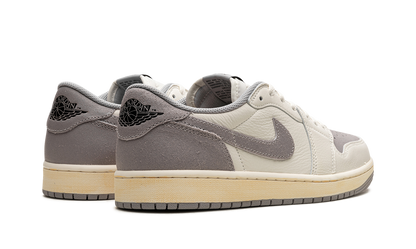 Jordan 1 Low OG Atmosphere Grey