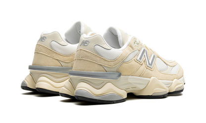 New Balance 9060 Calcium
