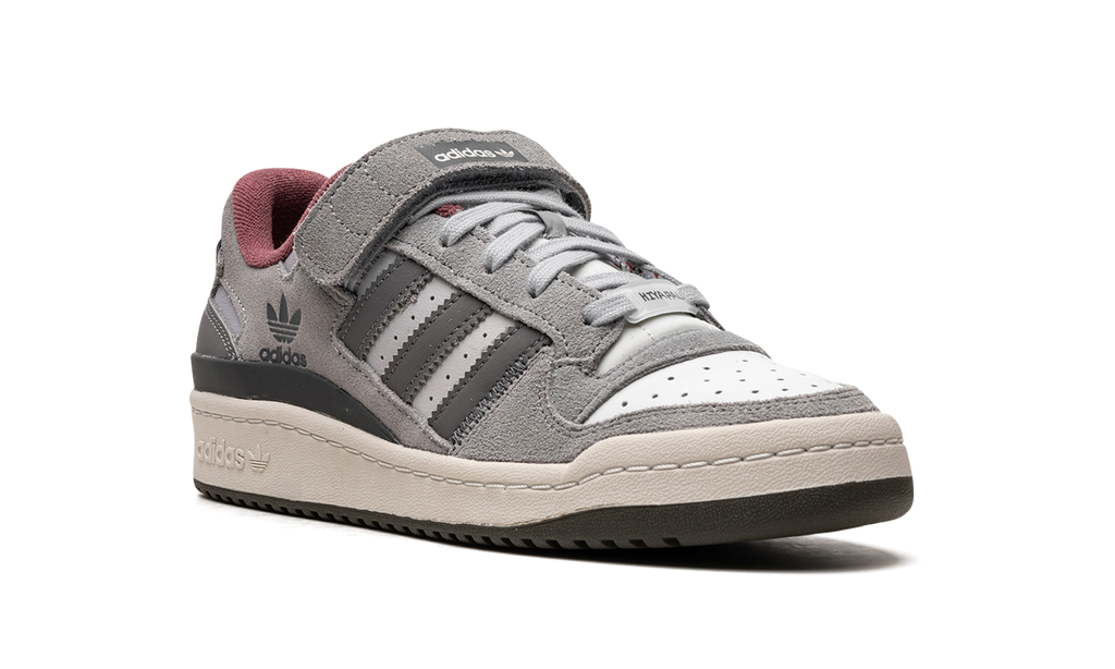 Adidas Forum 84 Low Home Alone 2