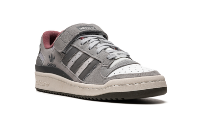 Adidas Forum 84 Low Home Alone 2