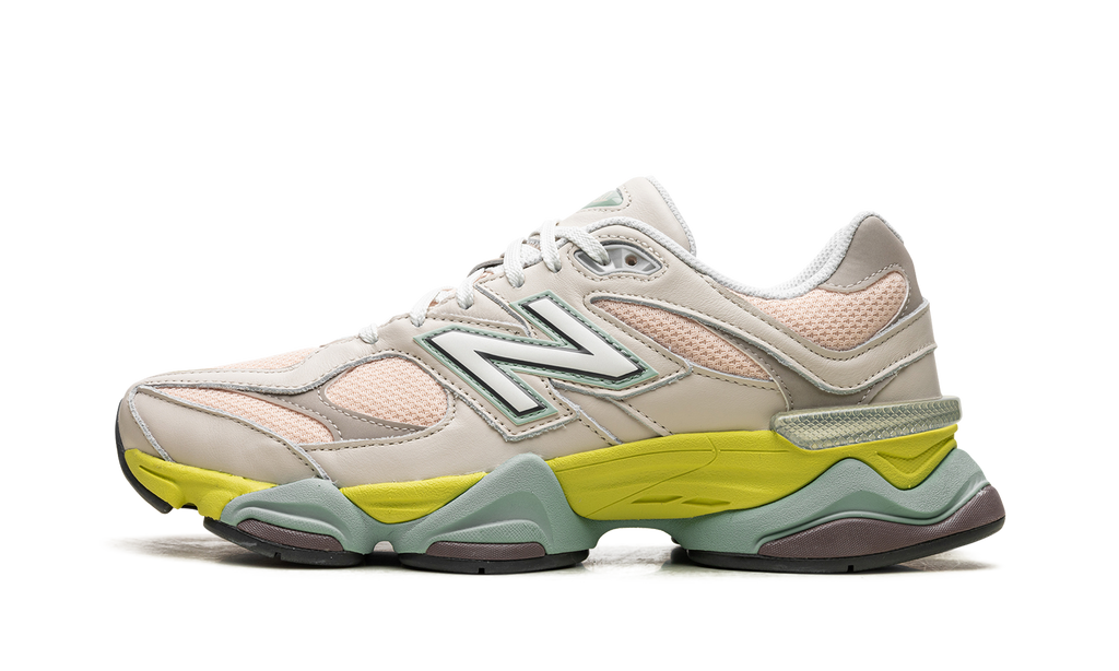New Balance 9060 Moonbeam