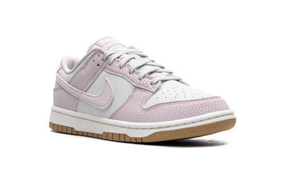 Nike Dunk Low Light Violet