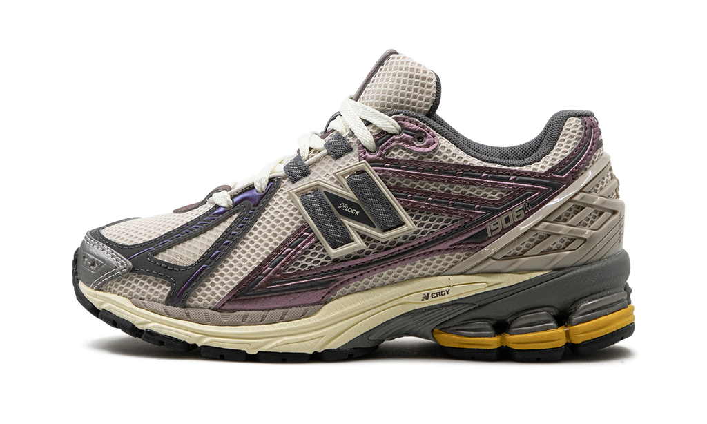 New Balance 1906R "LICORICE"