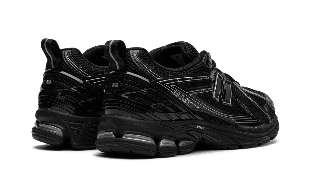 New Balance 1906R "Black/Silver