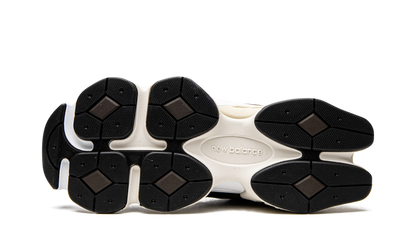 New Balance 9060 Brown