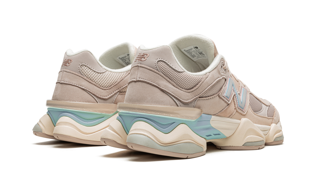New Balance 9060 Ivory