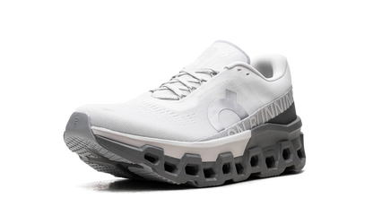 On Running  Cloudmonster 2 Frost Rock