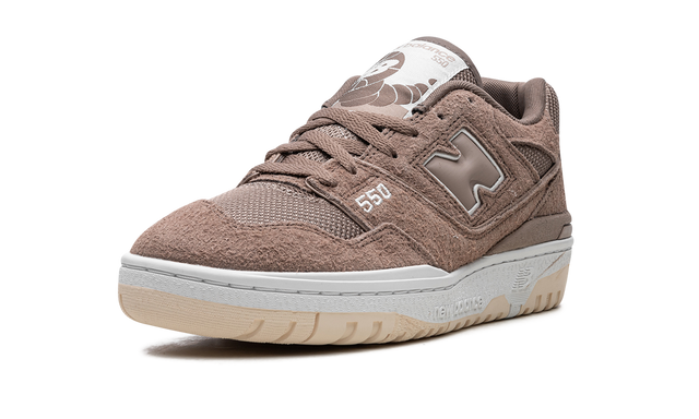 New Balance 550 Mushroom