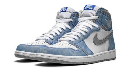 Jordan 1 Retro High Hyper Royal Smoke Grey