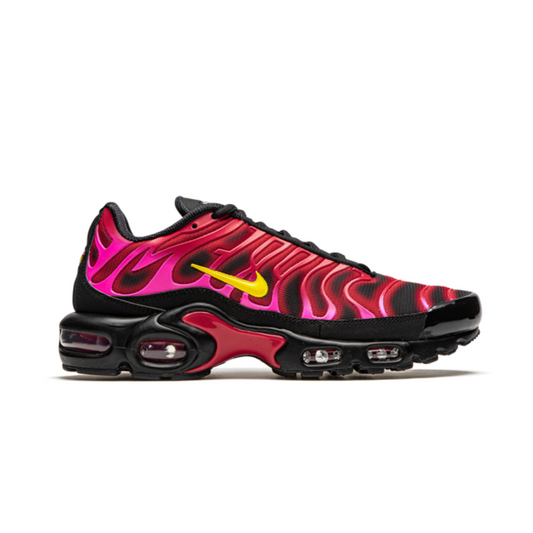Air Max Plus TN x Supreme University Red