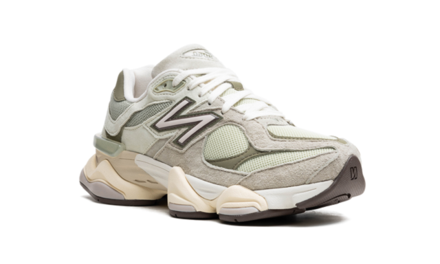 New Balance 9060 Olivine