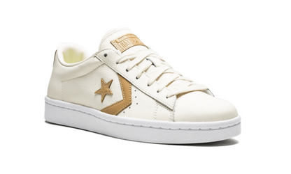 More Converse Pro Leather 76 Ox