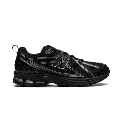 New Balance 1906R "Black/Silver
