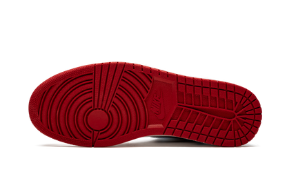 Jordan 1 Retro High Fearless UNC Chicago