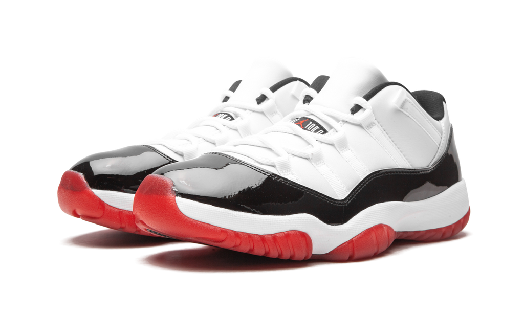 Air Jordan 11 Retro Low Concord Bred