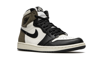 Jordan 1 Retro High Dark Mocha