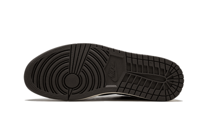 Jordan 1 Retro Low Travis Scott