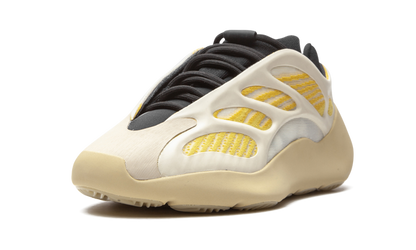 Adidas Yeezy Boost 700 V3 Safflower