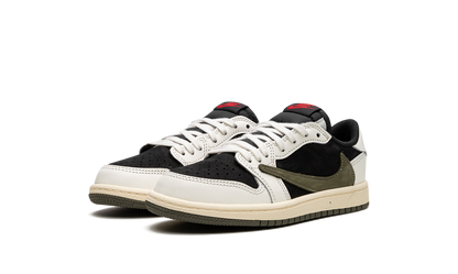 Travis Scott x Air Jordan 1 Low Olive