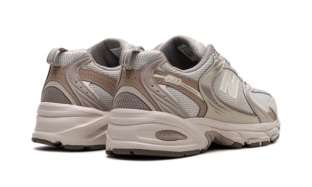 New Balance 530 Cream Beige