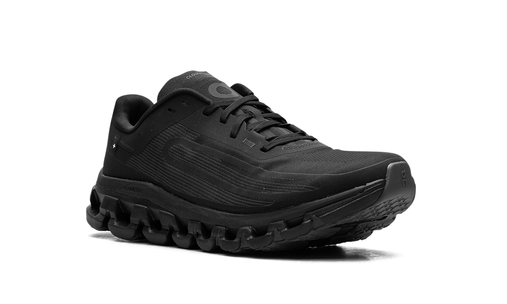 On Running Cloudflow 4 IKON Magnet Black