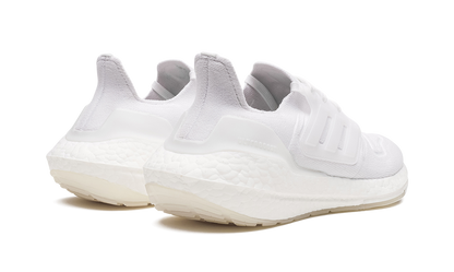 Adidas UltraBoost 22 Triple White