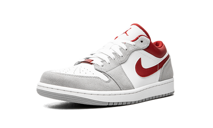 Jordan 1 Low SE Light Smoke Grey Gym Red