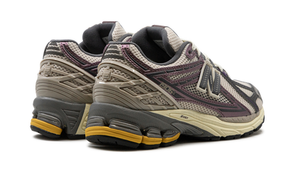 New Balance 1906R "LICORICE"
