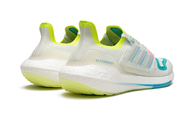 Adidas UltraBoost 22 Sky Mint Rush