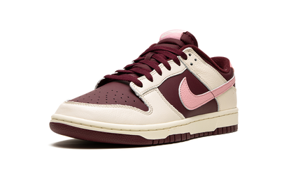 Nike Dunk Low Valentine’s Day