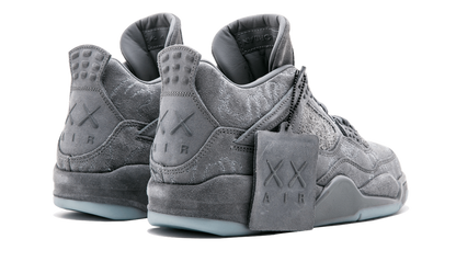 Jordan 4 Retro Kaws