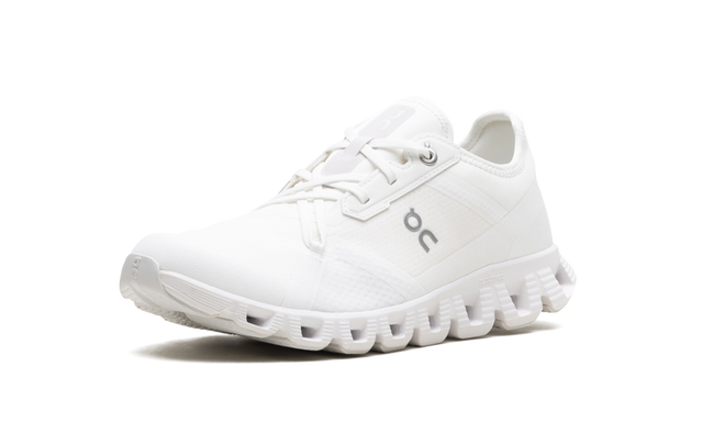 On Running Cloud  X 3AD Undyed White