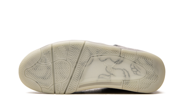 Air Jordan 4 Retro Kaws Cool Grey