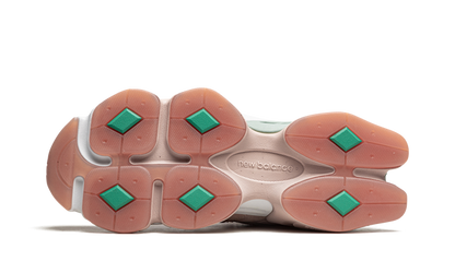 New Balance 9060 Penny Cookie Pink