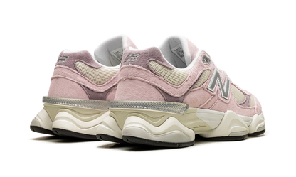 New Balance 9060 Rose Sugar Angora