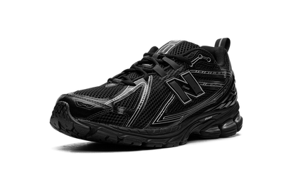 New Balance 1906R "Black/Silver