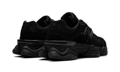 New Balance 9060 Triple Black