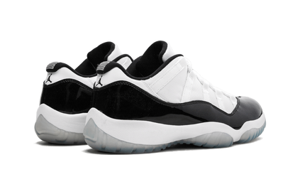 Air Jordan 11 Retro Low Concord
