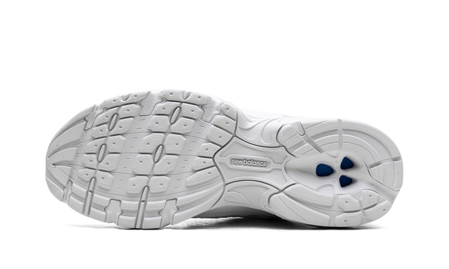 New Balance 530 Triple White