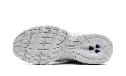 New Balance 530 Triple White