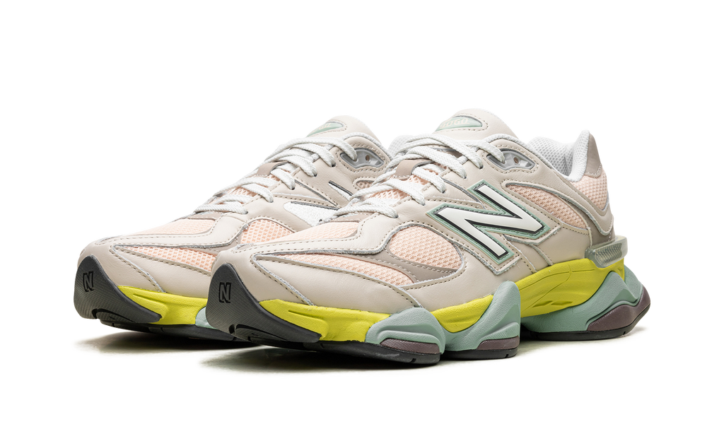New Balance 9060 Moonbeam