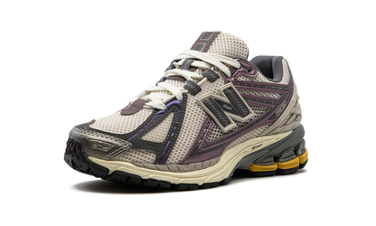 New Balance 1906R "LICORICE"
