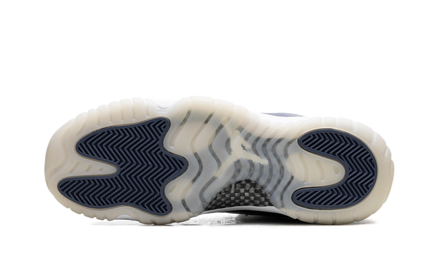 Air Jordan 11 Retro Low GS Diffused Blue