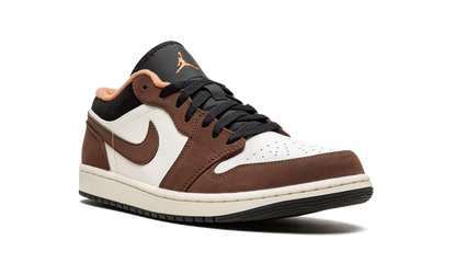 Jordan 1 Low Mocha