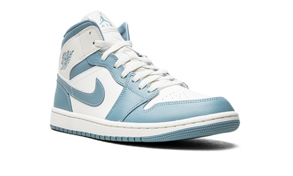 Jordan 1 Mid UNC