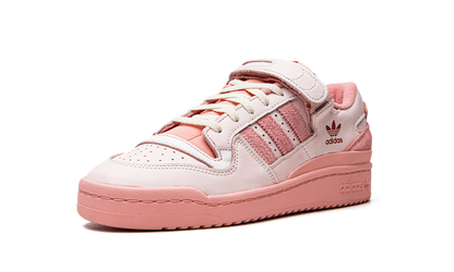 Adidas Forum 84 Low Pink at Home