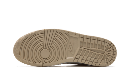 Jordan 1 Low SE Sail Rattan University Red