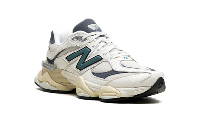 New Balance 9060 v1 NEW SPRUCE