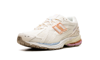 New Balance 1906R "Pink Sugar"